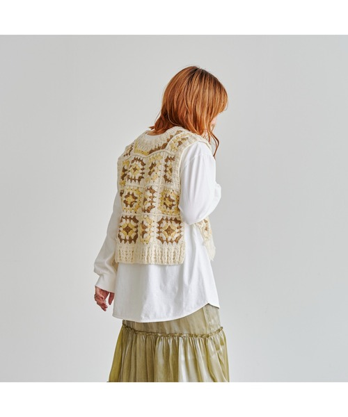 CPCM（シーピーシーエム）の「クロシェ花刺繍ベスト（ニット/セーター・レディース・ホワイト/ブラック・FREE）」の12枚目の写真