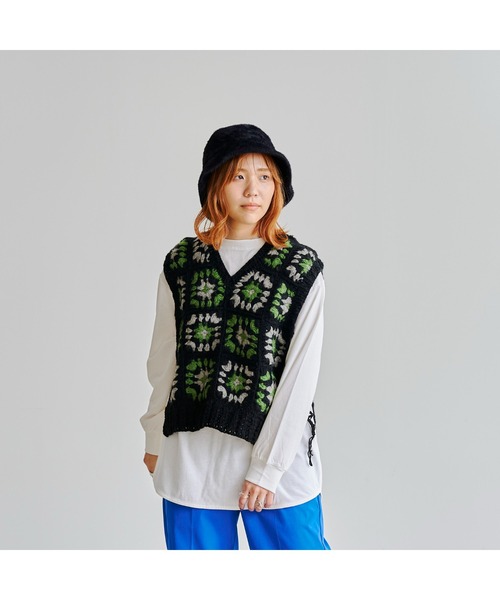 CPCM（シーピーシーエム）の「クロシェ花刺繍ベスト（ニット/セーター・レディース・ホワイト/ブラック・FREE）」の21枚目の写真