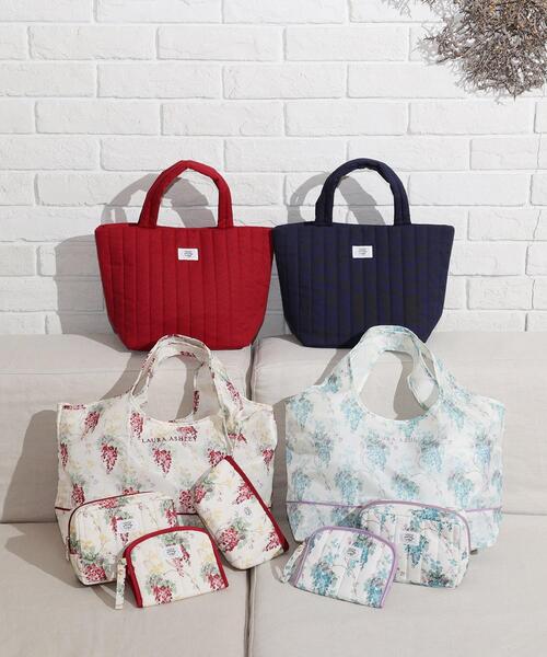 LAURA ASHLEY(ローラアシュレイ)の「ウィステリア柄 マスクケース(マスク・レディース・ライトパープル/ワイン系・00)」の9枚目の写真