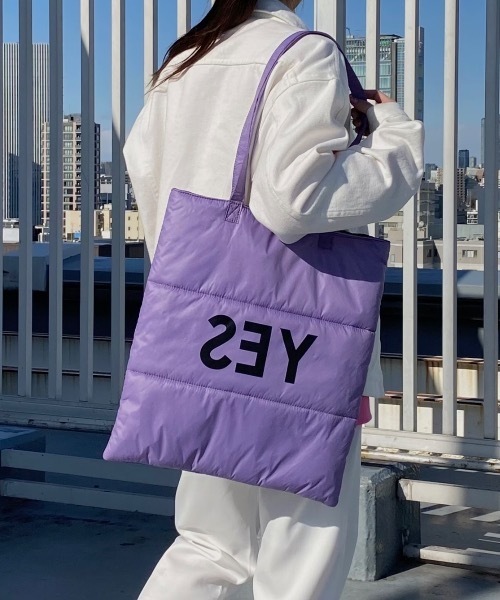 SHAGGIE（シャギー）の「YES反転キルティングトートバッグ（トート