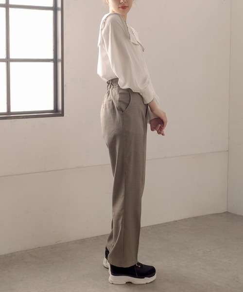 OLIVE des OLIVE(オリーブデオリーブ)の「ショコラスラックスパンツ(スラックス・レディース・ライトグレー/ダークベージュ/グリーン・SMALL/MEDIUM)」の5枚目の写真