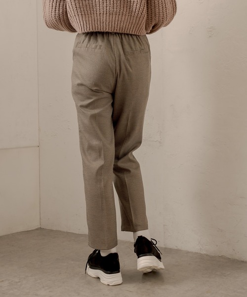 OLIVE des OLIVE(オリーブデオリーブ)の「ショコラスラックスパンツ(スラックス・レディース・ライトグレー/ダークベージュ/グリーン・SMALL/MEDIUM)」の13枚目の写真
