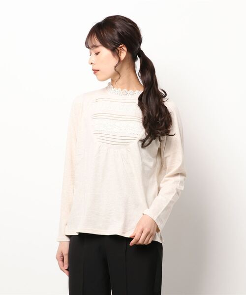 Samansa Mos2（サマンサ モスモス）の「スタンドネックレースカットソー（Tシャツ/カットソー・レディース・ベージュ/オフホワイト/ブラック・ﾌﾘ-）」の3枚目の写真