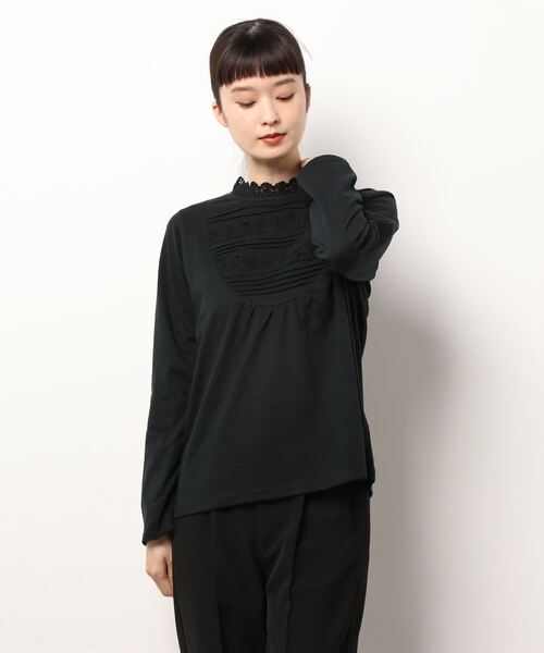 Samansa Mos2（サマンサ モスモス）の「スタンドネックレースカットソー（Tシャツ/カットソー・レディース・ベージュ/オフホワイト/ブラック・ﾌﾘ-）」の2枚目の写真