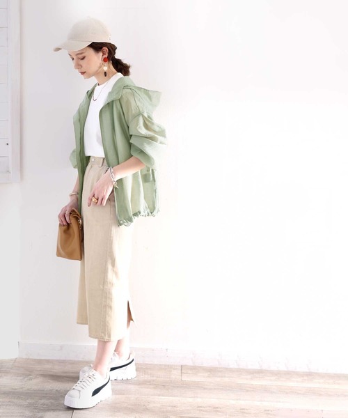 classicalelf（クラシカルエルフ）の「シアーを開拓。ボリュームシルエットシアー素材フーディー（マウンテンパーカー・レディース・グリーン/モカ/ベージュ系その他・SMALL/MEDIUM/LARGE/X-LARGE）」の20枚目の写真