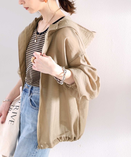 classicalelf（クラシカルエルフ）の「シアーを開拓。ボリュームシルエットシアー素材フーディー（マウンテンパーカー・レディース・グリーン/モカ/ベージュ系その他・SMALL/MEDIUM/LARGE/X-LARGE）」の5枚目の写真