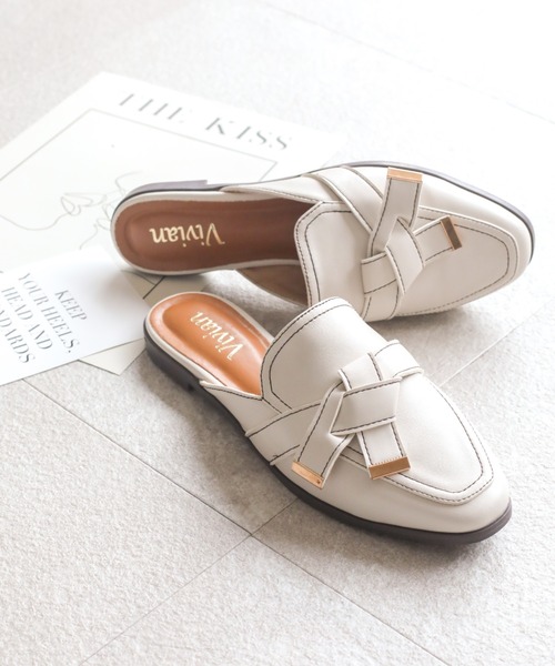 VIVIAN（ヴィヴィアン）の「スクエアトゥノットデザインベルトスリッパミュール（パンプス・レディース・ブラック/ブラウン/グレー系その他7/アイボリー・S/M/L/LL）」の7枚目の写真