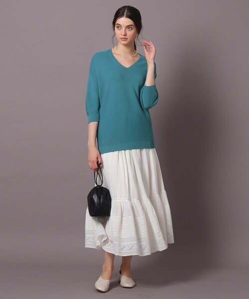 DRESSTERIOR(ドレステリア)の「◆【洗える】Vネックコクーンホールガーメント(R)ニット(ニット/セーター・レディース・ホワイト/ブラック/グリーン・38/36/34)」の21枚目の写真