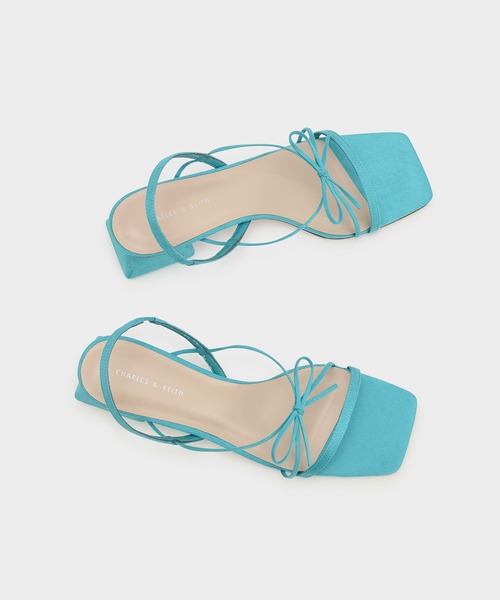CHARLES & KEITH（チャールズ & キース）の「ストラッピーボウテクスチャード スリングバックサンダル / Strappy Bow Textured Slingback Sandals（サンダル・レディース・ブラック/ターコイズブルー・22.5cm/23cm/23.5cm/24.5cm/25cm/25.5cm/22cm）」の7枚目の写真