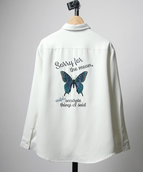 Salong hameu（サロン ハミュー）の「グラフィック背中刺繍シャツ メンズ レディース ユニセックス/長袖レギュラーカラーシャツ（シャツ/ブラウス・メンズ・グレー/ブラック/ホワイト/ブラック系その他/グリーン/ホワイト系その他/ホワイト系その他2/グレイッシュブルー/グリーン系その他/ベージュ/ホワイト系その他3/ブラック系その他2/ブラック系その他3/ブラック系その他4/ブラック系その他5/ブラック系その他6/ブラック系その他7・M/L/LL）」の3枚目の写真