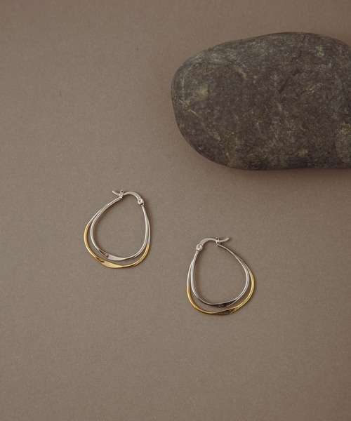 COLOR TOKYO ACCESSORIES（カラートウキョウアクセサリー）の「バイカラーオーバルフープピアス（ピアス（両耳用）・レディース・その他・FREE）」の7枚目の写真