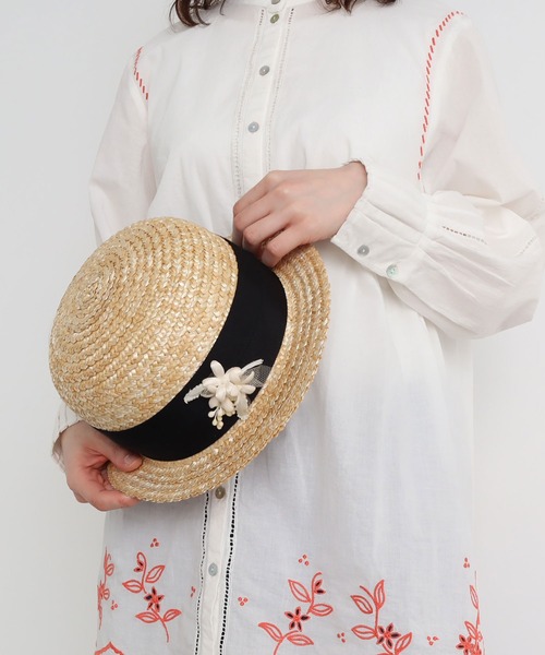 chambre de charme（シャンブルドゥシャーム）の「△cdc レモンとミモザのブローチ（ブローチ/コサージュ・レディース・サックスブルー/アイボリー・FREE）」の3枚目の写真