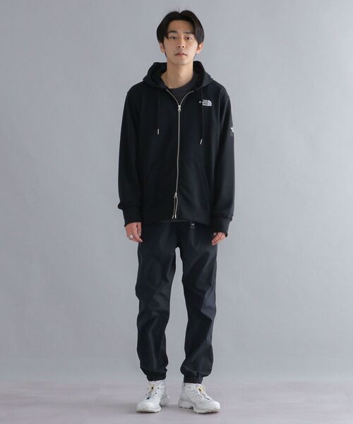 THE NORTH FACE（ザノースフェイス）の「*THE NORTH FACE: スクエア ロゴ スウェット ジップ パーカ（パーカー・メンズ・ブラック/グレー・LARGE/MEDIUM/X-LARGE）」の4枚目の写真