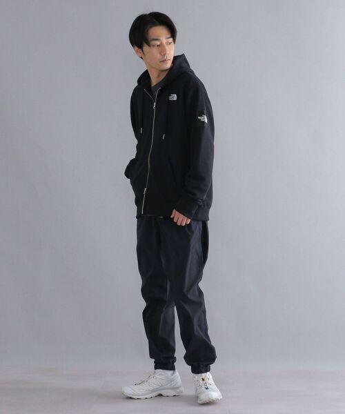 THE NORTH FACE（ザノースフェイス）の「*THE NORTH FACE: スクエア ロゴ スウェット ジップ パーカ（パーカー・メンズ・ブラック/グレー・LARGE/MEDIUM/X-LARGE）」の5枚目の写真