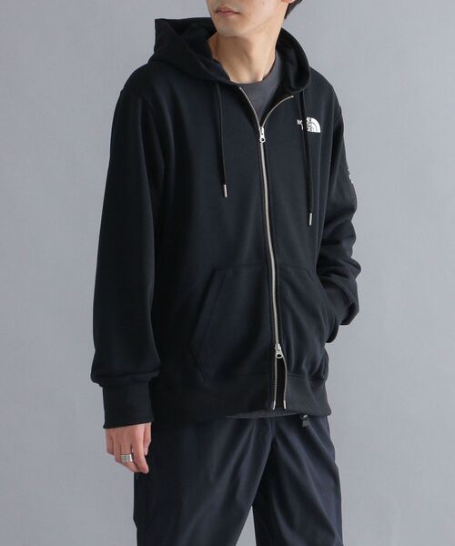 THE NORTH FACE（ザノースフェイス）の「*THE NORTH FACE: スクエア ロゴ スウェット ジップ パーカ（パーカー・メンズ・ブラック/グレー・LARGE/MEDIUM/X-LARGE）」の11枚目の写真