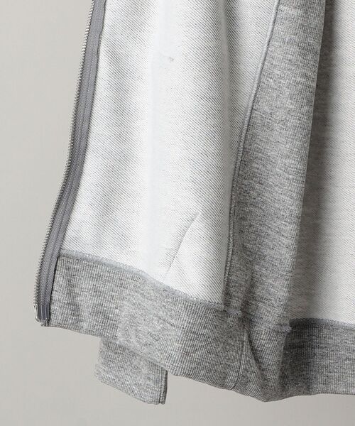 THE NORTH FACE（ザノースフェイス）の「*THE NORTH FACE: スクエア ロゴ スウェット ジップ パーカ（パーカー・メンズ・ブラック/グレー・LARGE/MEDIUM/X-LARGE）」の17枚目の写真