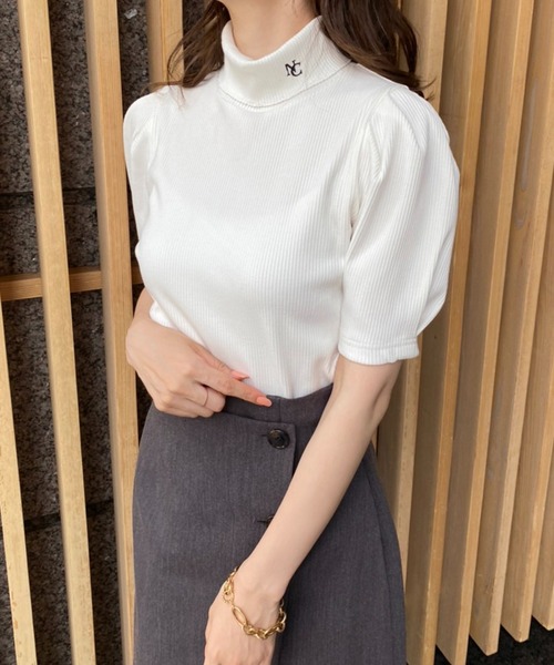 one after another NICE CLAUP（ワンアフターアナザーナイスクラップ）の「タートルネックイニシャルテレコトップス（Tシャツ/カットソー・レディース・ブラック/オフホワイト/ブラック系その他・FREE）」の9枚目の写真