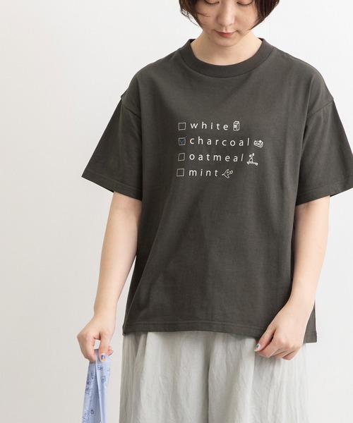 POU DOU DOU（プードゥドゥ）の「カラーネームプリントTee（Tシャツ/カットソー・レディース・オフホワイト/ライトグリーン/ダークグレー/オートミール・3）」の3枚目の写真