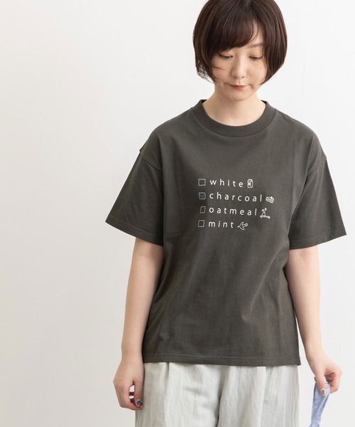POU DOU DOU（プードゥドゥ）の「カラーネームプリントTee（Tシャツ/カットソー・レディース・オフホワイト/ライトグリーン/ダークグレー/オートミール・3）」の5枚目の写真