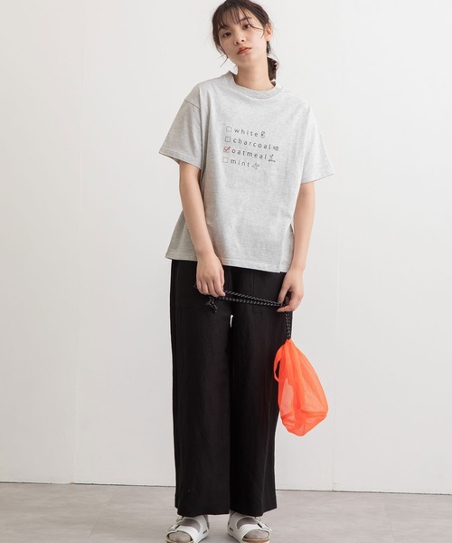 POU DOU DOU（プードゥドゥ）の「カラーネームプリントTee（Tシャツ/カットソー・レディース・オフホワイト/ライトグリーン/ダークグレー/オートミール・3）」の17枚目の写真