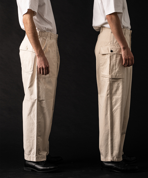JOURNAL STANDARD（ジャーナルスタンダード）の「【VSシリーズ】 BALLOON ヘリンボーン M43-HBTパンツ（カーゴパンツ・メンズ・カーキ/アイボリー・MEDIUM/LARGE）」の6枚目の写真