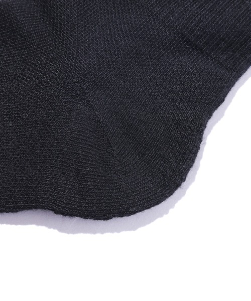 Carhartt（カーハート）の「Carhartt/カーハート Force Midweight Logo Crew Sock 3 Pack ロゴソックス 靴下 3足セット（ソックス/靴下・メンズ・ホワイト/ブラック/グレー・L）」の7枚目の写真