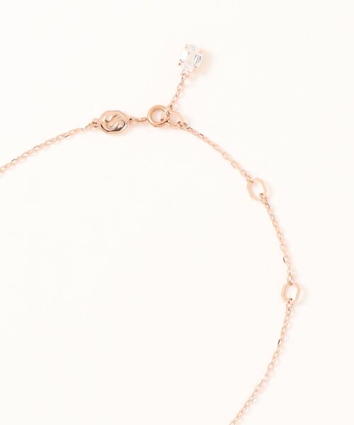 SWAROVSKI（スワロフスキー）の「【公式】【スワロフスキー】Stilla ペンダント, ラウンドカット, ホワイト, ローズゴールドトーン・プレーティング（ネックレス・レディース・ホワイト・ONE SIZE）」の4枚目の写真