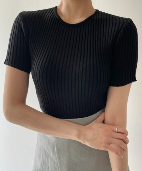 MANGROVE(マングローブ)の「バックカットアウトリブニットトップス(Tシャツ/カットソー・レディース・ブラウン/グリーン/ブラック・FREE)」の4枚目の写真