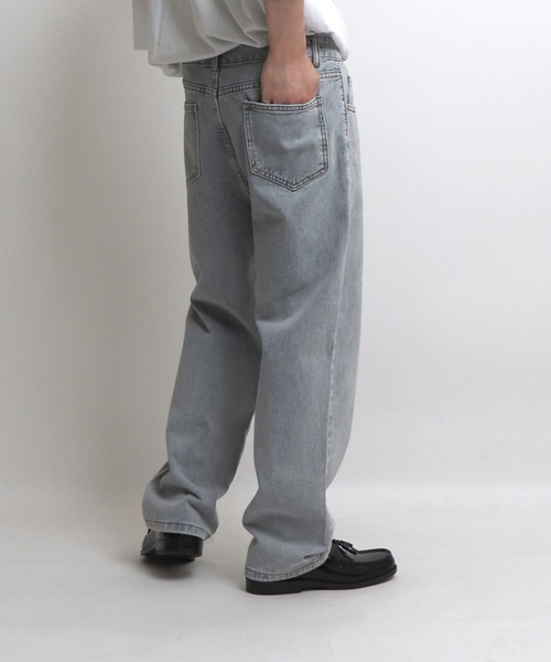 Confirm（コンファーム）の「ベーシックストレートデニムパンツ【Confirm】（デニムパンツ・メンズ・ライトブルー/ブラック/グレー/サックスブルー/ブルー・M/L/XL）」の6枚目の写真