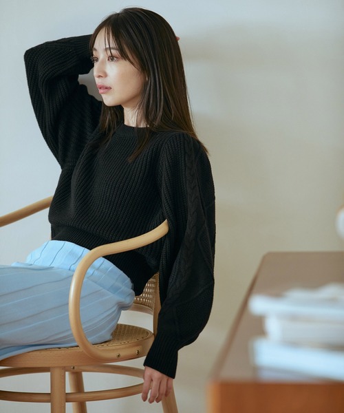 VIS（ビス）の「【洗える】ケーブルボリューム袖ニットプルオーバー【sustainable】（ニット/セーター・レディース・ブラック/グレー/ホワイト系その他/イエロー・FREE）」の14枚目の写真