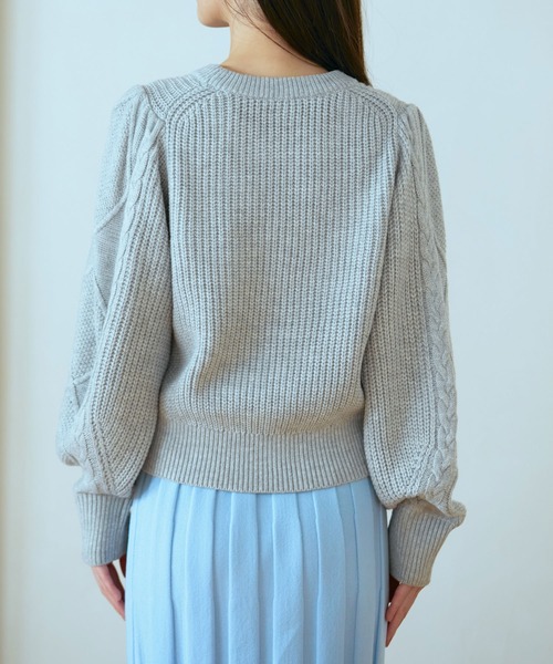 VIS（ビス）の「【洗える】ケーブルボリューム袖ニットプルオーバー【sustainable】（ニット/セーター・レディース・ブラック/グレー/ホワイト系その他/イエロー・FREE）」の22枚目の写真