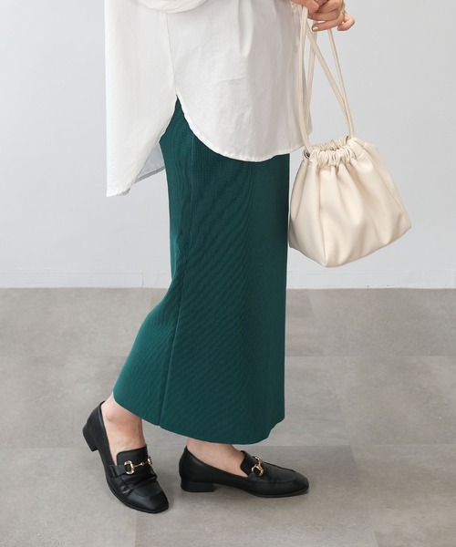 ＡＮＤＪ（アンドジェイ）の「【2022/AW】カットオフプリーツナロースカート（スカート・レディース・マスタード/ブラック/モスグリーン/アイボリー/テラコッタ・M）」の5枚目の写真