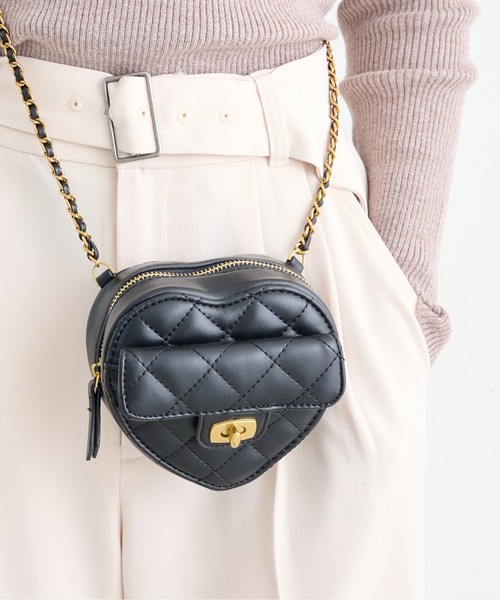 FREE'S MART（フリーズマート）の「◆ハートミニショルダーバッグ（ショルダーバッグ・レディース・イエロー/ブラック・ﾌﾘ-）」の2枚目の写真