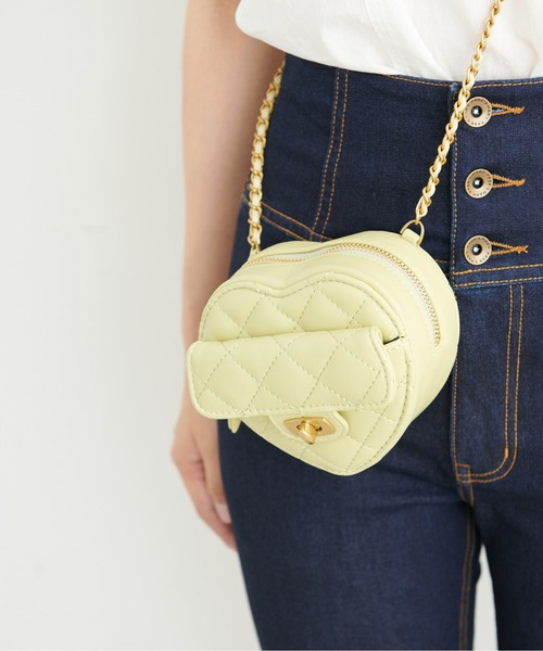 FREE'S MART（フリーズマート）の「◆ハートミニショルダーバッグ（ショルダーバッグ・レディース・イエロー/ブラック・ﾌﾘ-）」の3枚目の写真