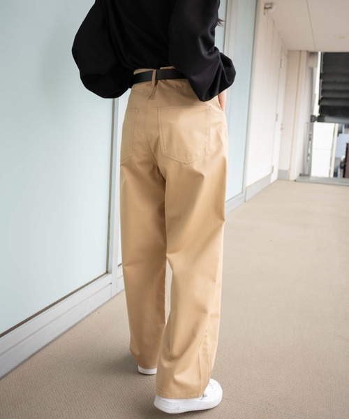 WEGO(ウィゴー)の「WEGO/ベルト付きタックワイドチノパンツ(チノパンツ・レディース・ブラック/ベージュ・FREE)」の16枚目の写真
