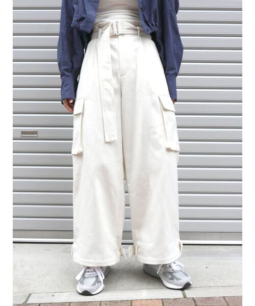 Ungrid(アングリッド)の「起毛カーゴデザインパンツ(カーゴパンツ・レディース・アイボリー/グレー・SMALL/MEDIUM)」の11枚目の写真