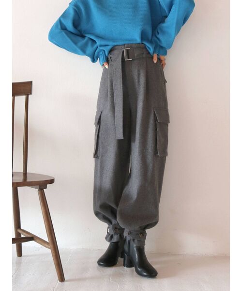 Ungrid(アングリッド)の「起毛カーゴデザインパンツ(カーゴパンツ・レディース・アイボリー/グレー・SMALL/MEDIUM)」の5枚目の写真