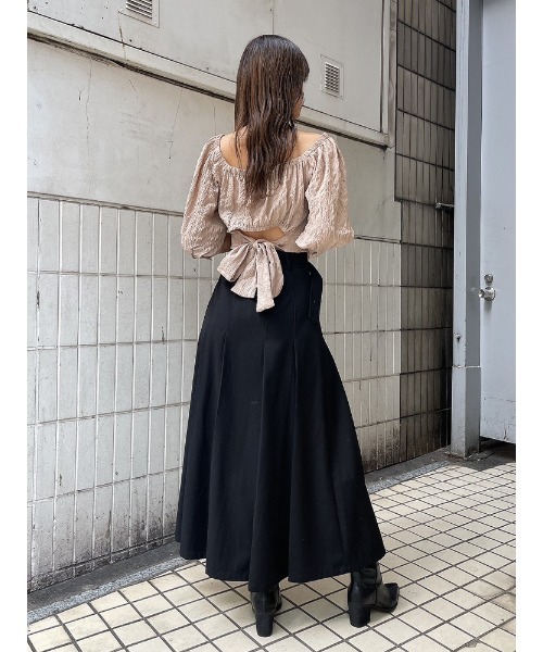ENVYM(アンビー)の「バックリボンクロップドBL(Tシャツ/カットソー・レディース・ホワイト/ブラック/ベージュ・FREE)」の20枚目の写真