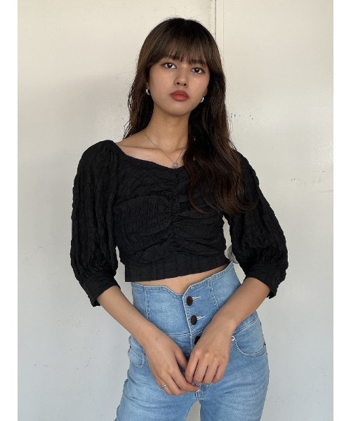 ENVYM(アンビー)の「バックリボンクロップドBL(Tシャツ/カットソー・レディース・ホワイト/ブラック/ベージュ・FREE)」の19枚目の写真