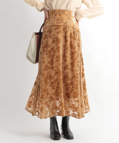 Andemiu（アンデミュウ）の「オパールパイピングスカート169395（スカート・レディース・ブラック/ベージュ/ブルー/イエロー・SMALL/MEDIUM）」の17枚目の写真