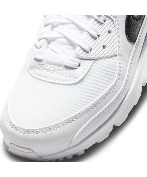 NIKE(ナイキ)の「W AIR MAX 90(スニーカー・メンズ・ホワイト・28.0cm/22.5cm/25.5cm/25.0cm/26.5cm/23.5cm/29.0cm/26.0cm/24.0cm/24.5cm/27.5cm/27.0cm/23.0cm/28.5cm)」の7枚目の写真
