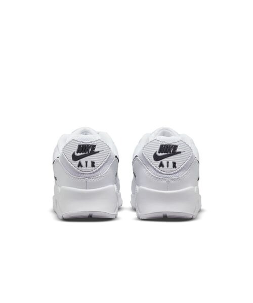 NIKE(ナイキ)の「W AIR MAX 90(スニーカー・メンズ・ホワイト・28.0cm/22.5cm/25.5cm/25.0cm/26.5cm/23.5cm/29.0cm/26.0cm/24.0cm/24.5cm/27.5cm/27.0cm/23.0cm/28.5cm)」の4枚目の写真