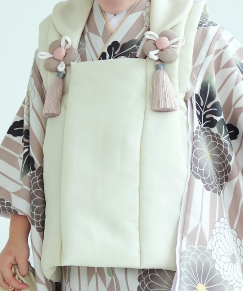 utatane（ウタタネ）の「七五三3歳用被布コートセット ニコ