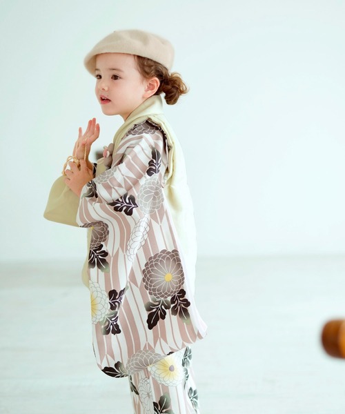 utatane（ウタタネ）の「七五三3歳用被布コートセット ニコ