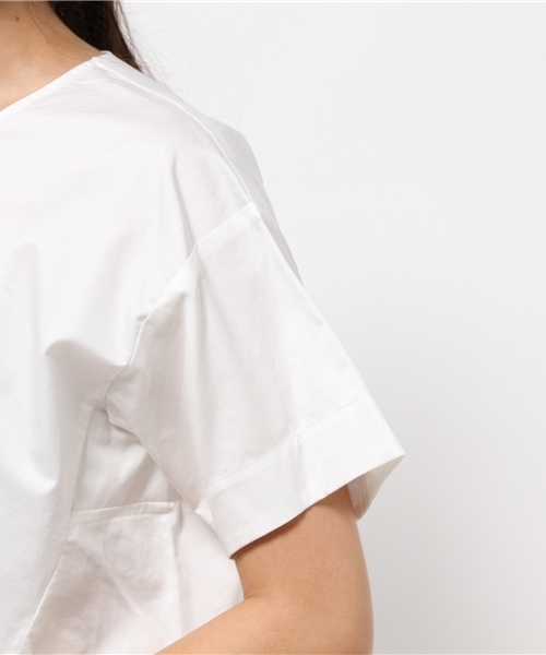 Rouge vif（ルージュヴィフ）の「ﾌｨﾝｸｽｻﾃﾝﾌﾟﾙｵｰﾊﾞｰ（シャツ/ブラウス・レディース・ホワイト/ベージュ・FREE）」の7枚目の写真