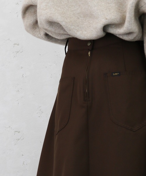 Lee（リー）の「Lee/リー　エステルツイルタック入りフレアスカート（スカート・レディース・ベージュ/ピンク/ブラック/グリーン/ブラウン/レッド・MEDIUM/SMALL）」の16枚目の写真