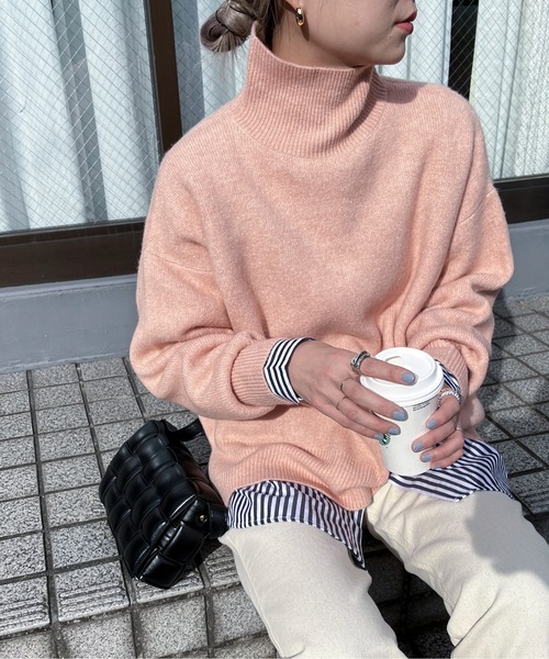 feepur（フェピュール）の「【ハンドウォッシャブル】もちもちハイネックチュニックニット（ニット/セーター・レディース・ピンク/ベージュ/グレー/ブルー/ブラック・MEDIUM）」の5枚目の写真