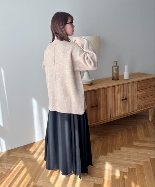 feepur（フェピュール）の「【ハンドウォッシャブル】もちもちハイネックチュニックニット（ニット/セーター・レディース・ピンク/ベージュ/グレー/ブルー/ブラック・MEDIUM）」の19枚目の写真