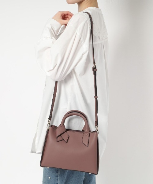 Ober Tashe（オーバータッシェ）の「合皮リボンハンドル２WAYあおりトート（トートバッグ・レディース・ベージュ/ブラック/キャメル/ピンクベージュ/ピンク系・FREE）」の20枚目の写真