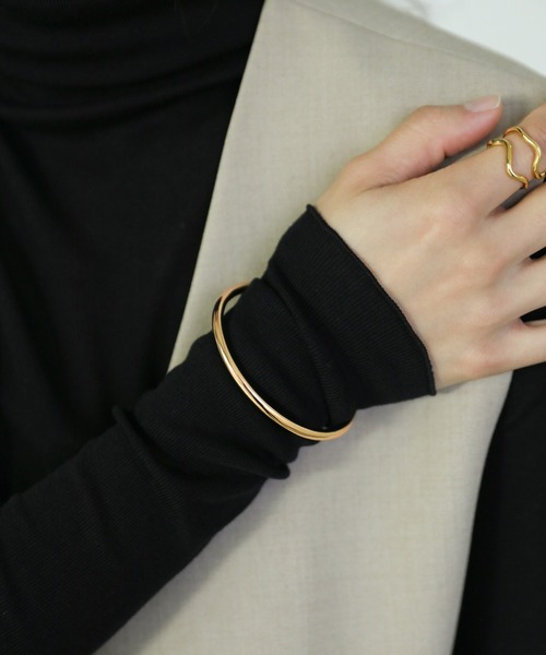 select MOCA（セレクトモカ）の「ドロップバングル（バングル/リストバンド・レディース・シルバー/ゴールド・FREE）」の2枚目の写真